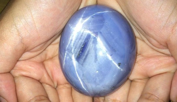 Another New Largest Blue Sapphire found in Srilanka