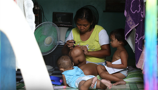 HIV Positve Women and Infants in Philippines