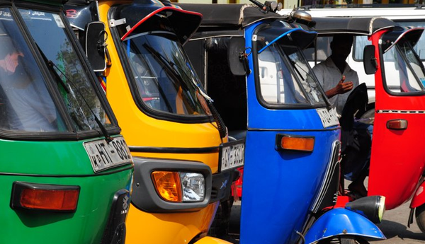 Confine 4 Passengers in Three-wheeler or Face Police Action