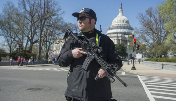 Police Shoot Armed Man at US Capitol