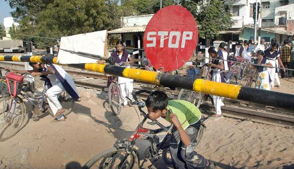 Railway Gatekeepers Demanding Rs 5000 Increase on Strike