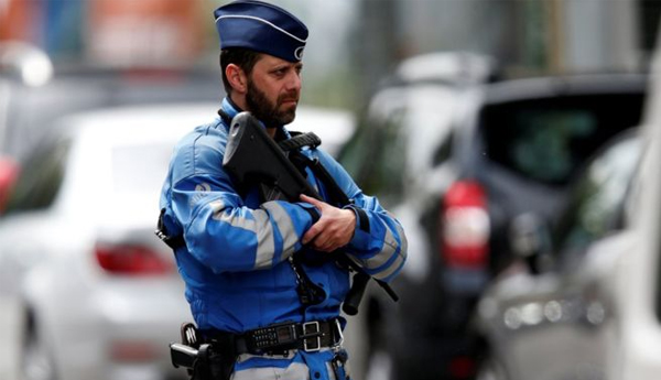 Belgium Police Arrests Twelve in a Huge Anti-Terror Operation