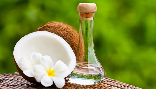 Why Should You Use Fractionated Coconut Oil?