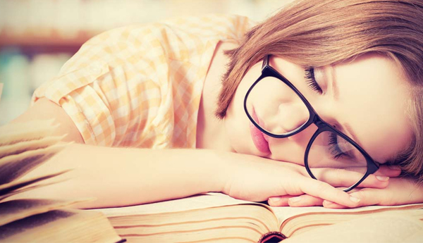 Is Sleeping During The Day Good Or Bad According To Ayurveda?