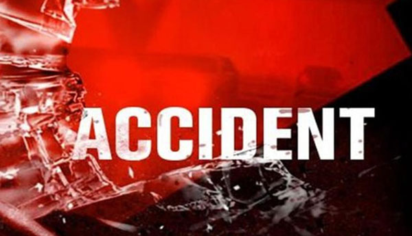 Five injured in an Ambulance accident