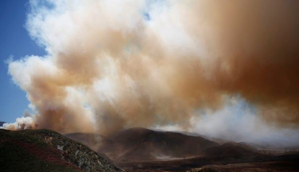 Ferocious Wildfires Force thousands to Leave in California, US