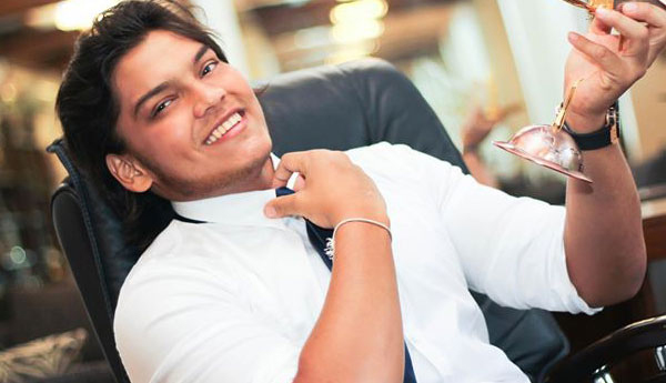 Mahinda’s Youngest Son Sang a Song in Tamil and Released in YouTube (Video)