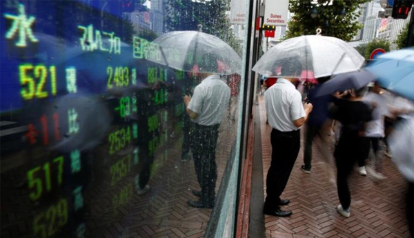 Dollar Near Seven-Month High as Euro Slides, Asia Slips on Weaker Oil