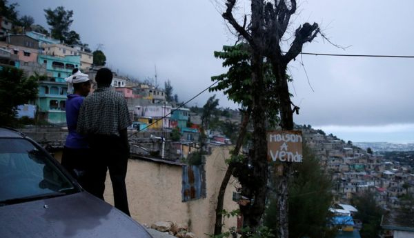 Dangerous Hurricane Matthew Closes in on Haiti
