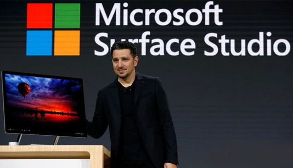 Microsoft Launches First Desktop, Windows Update with 3D Features Microsoft Launches First Desktop, Windows Update with 3D Features