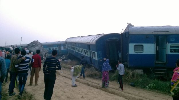India Train Patna-Indore Express Derailment: Cost At Least 91 Lives (Update)