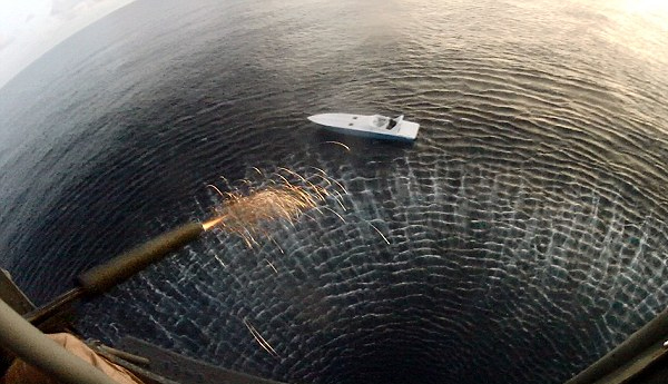 Royal Marine Sniper Stops Speedboat Carrying £40m Worth of Cocaine with a Single Shot From a Helicopter 