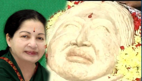 68 kgs Jayalalithaa’s face Idly at Marina Beach 68 kgs Jayalalithaa’s face Idly at Marina Beach