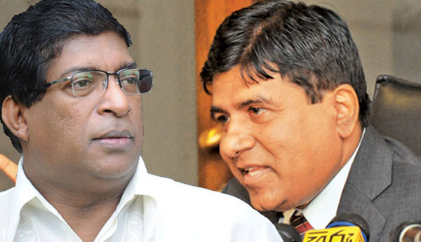 Two Ministers Splitting Hair Over Granting Visa to Investors
