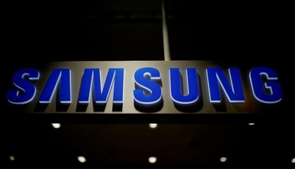 Samsung Electronics Forecasts Fourth-quarter Profit at Over Three-Year High Leftright 3/3leftright Samsung Electronics Forecasts Fourth-quarter Profit at Over Three-Year High Leftright 3/3leftright