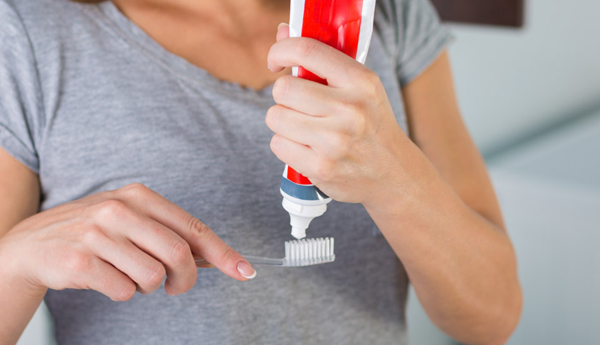 I Never Imagined That Toothpaste Could Do So Many Things. Check Out These 12 Amazing Tricks