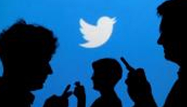 Twitter advertising revenue falls, shares drop more than 10 percent