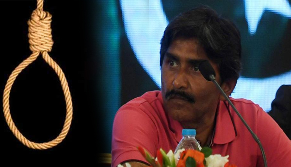Miffed Javed Miandad Calls for Death Penalty Against Match-Fixers