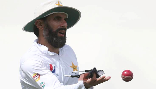 Misbah-ul-Haq Announces Retirement from Test Cricket