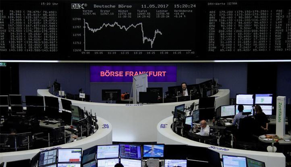 Asia stocks at two-year highs, look pricey; oil climbs leftright 2/2leftright