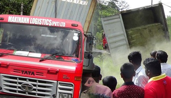 Lorry Topples Interruption to Road Transport in  Lindula