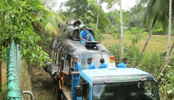 Recovery of Grounded Helicopter