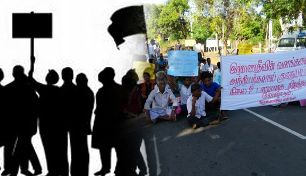 Protest By Blocking  Poonakari  Mannar Road
