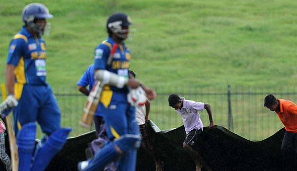 Hambantota groundstaff stripped of pants, SLC to investigate