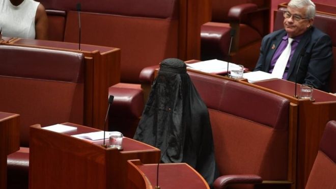 Pauline Hanson wears burka in Australian Senate