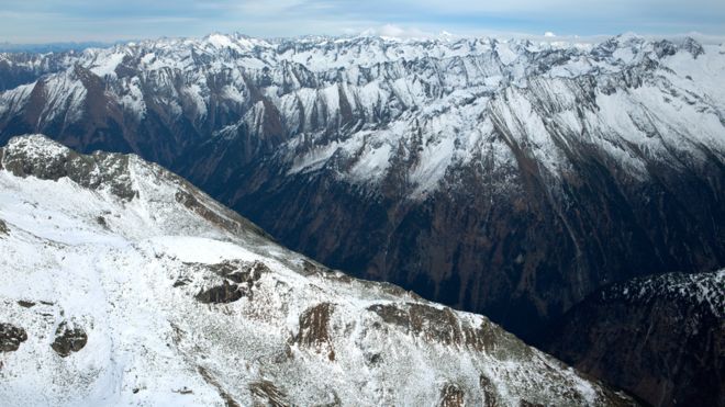 Zillertal Alps accident kills five climbers in Austria