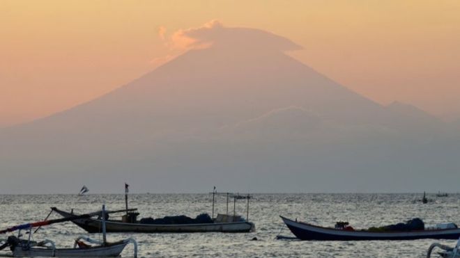 Indonesia: Bali Volcano Highest Alert Issued