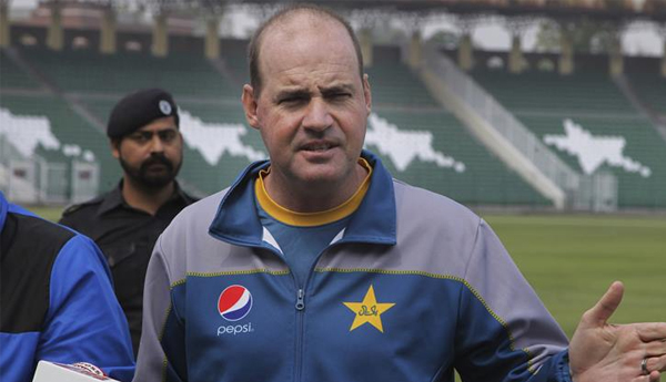 Azhar Ali, Asad Shafiq and Babar Azam Can Fill the Void In Middle Order: Mickey Arthur