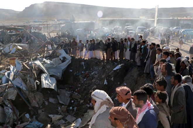Yemen war: Saudi-led air strike ‘kills 26 at Saada market’