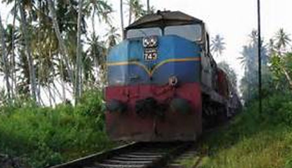 A Train Derailed Between Parasangaswewa &  Medawachchiya