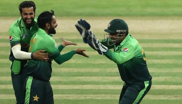 Mohammad Hafeez Suspended Again For Illegal Action