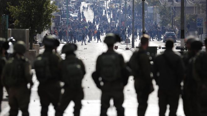 Jerusalem Status: Palestinians Protest Over Trump Move