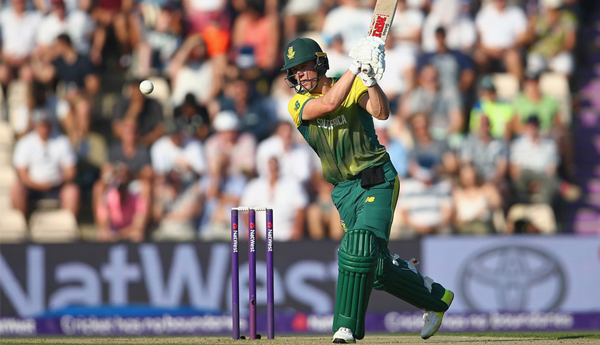Injured De Villiers Ruled Out Of First Three Odis