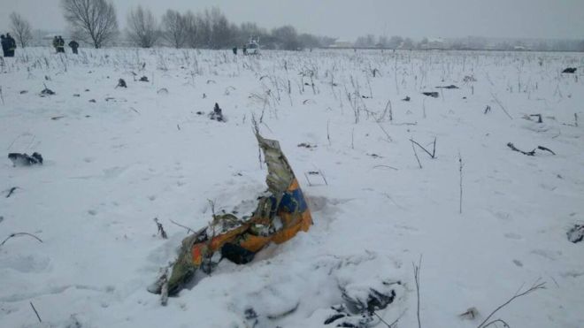 Russia jet carrying 71 people crashes after Moscow take-off