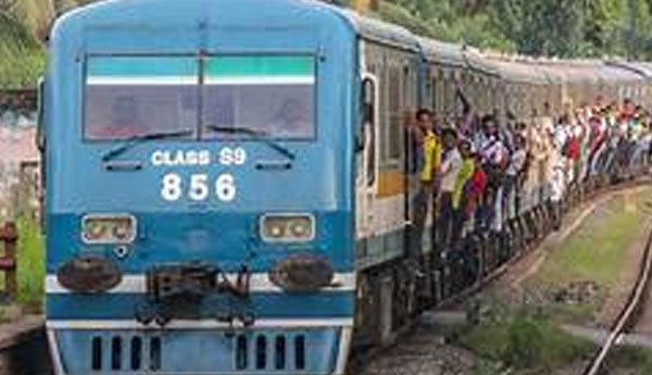 All Train Services From Colombo Delayed
