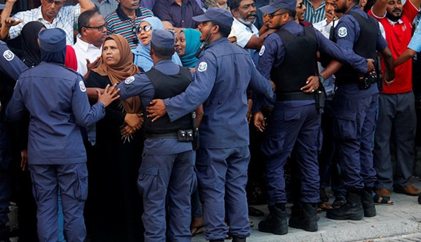 Maldives Police Arrest 139 Opposition Protesters Under Emergency Rule
