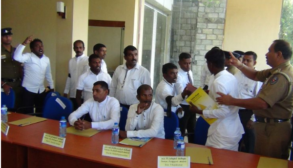 Tense Situation Erupted In Maskeliya During Voting To Elect Chairman