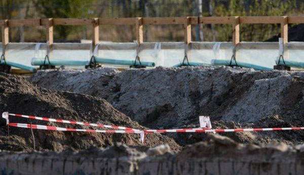 Berlin Set For Mass Evacuation as WW2 Bomb is Defused