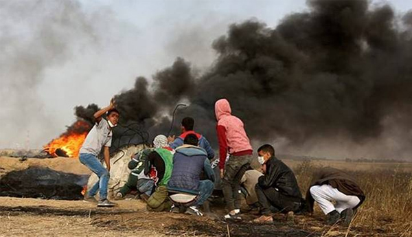 Israeli Fire Kills Palestinian at Gaza Border, With More Protests Ahead