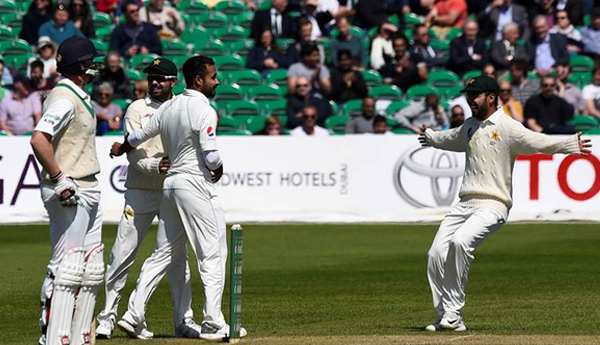 Ireland Facing Heavy Loss to Pakistan in Inaugural Test