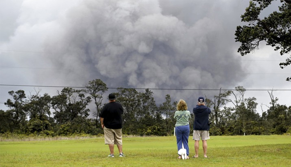Hawaii Volcano Explosions Could Go For Weeks, Experts Say