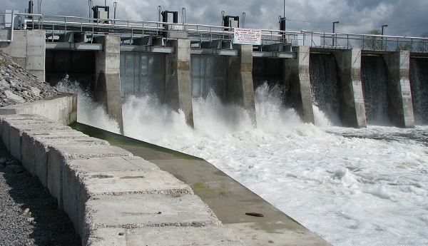 6 Spill Gates of Deduru Oya Reservoir Opened
