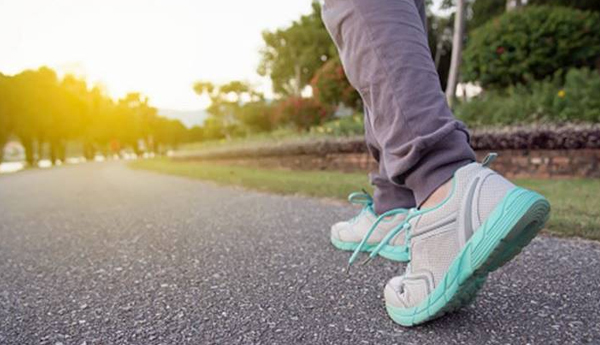 Walk Faster to Live Healthy, Longer