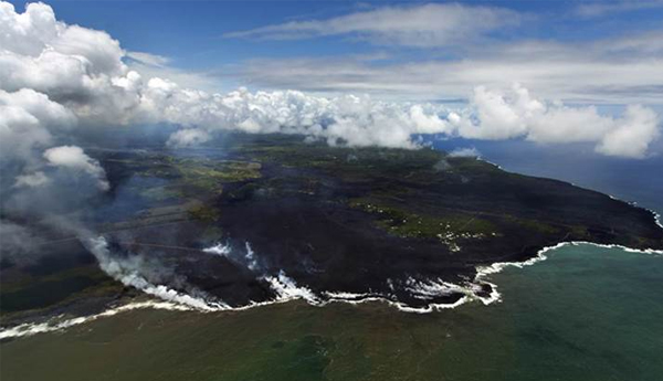 Hawaii: New Coastline Emerges As Kilauea Pumps More Lava to The Sea