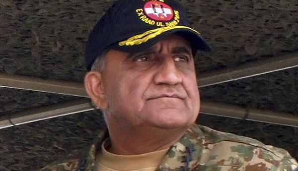 Pakistan Army Chief Visits Afghanistan, Discusses Rise of ISIS
