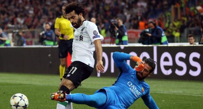 Liverpool make record bid for Roma keeper Alisson